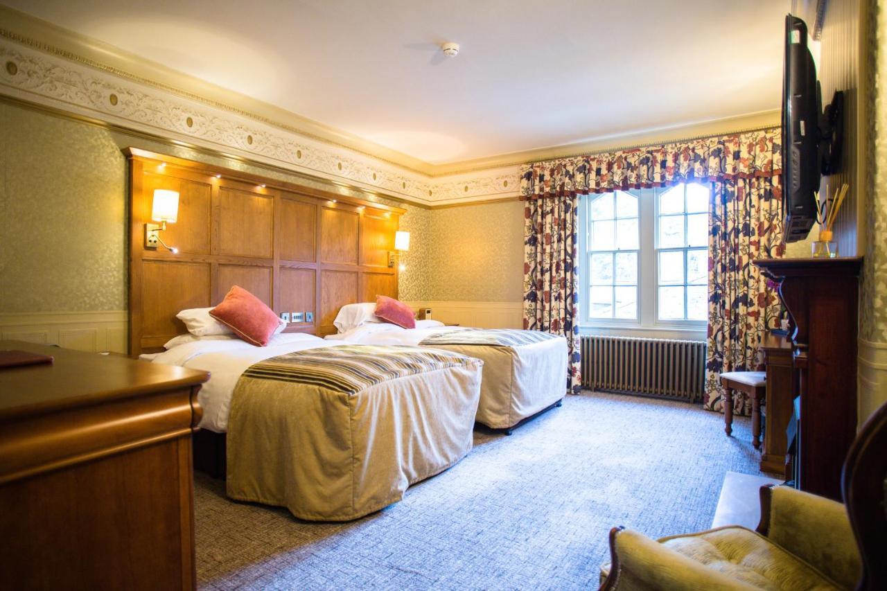 Royal Oak Hotel Betws-y-Coed Bagian luar foto