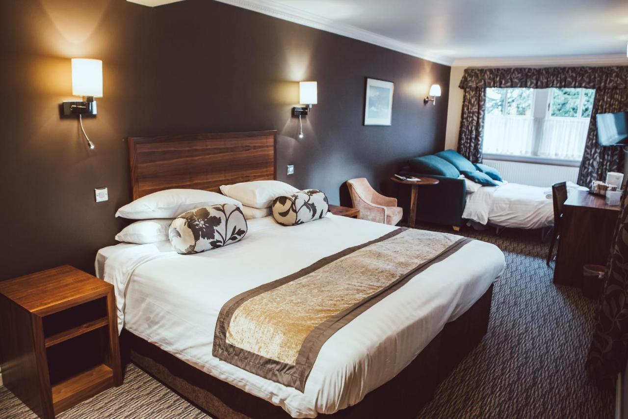 Royal Oak Hotel Betws-y-Coed Bagian luar foto